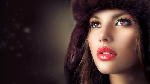Beauty Fashion Model Girl With Hat 2560x1600