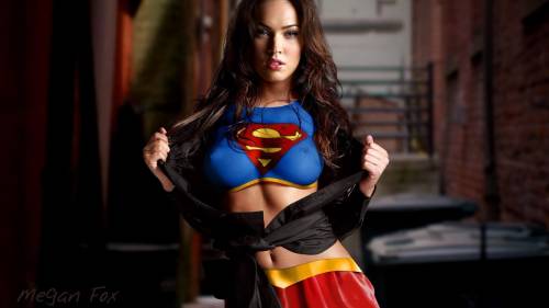 Megan Fox Super Girl