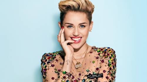 Miley Cyrus 83 Wide