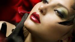 Sunny Leone Red Lips 2560x1600
